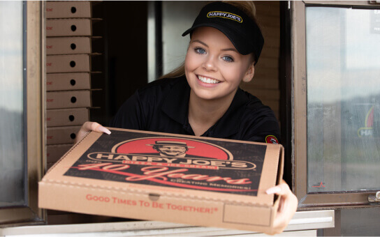 Delivery Girl pizza